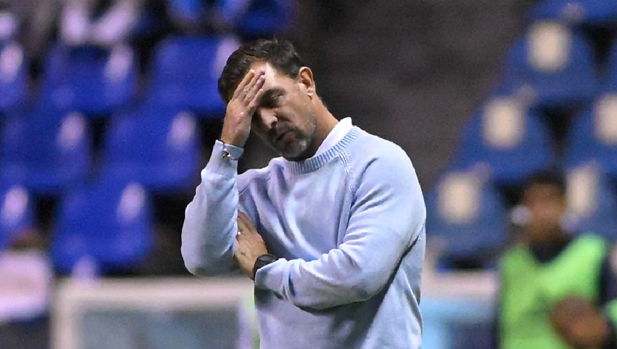 Pablo Guede deja de ser director técnico del Puebla tras derrota ante San Luis (Imago7)