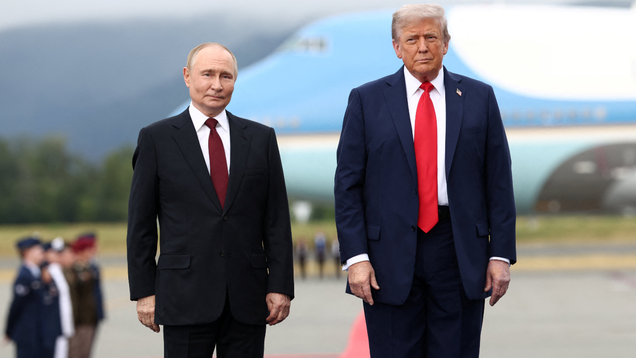 Trump y Putin llegan a Alaska para dialogar sobre la guerra en Ucrania