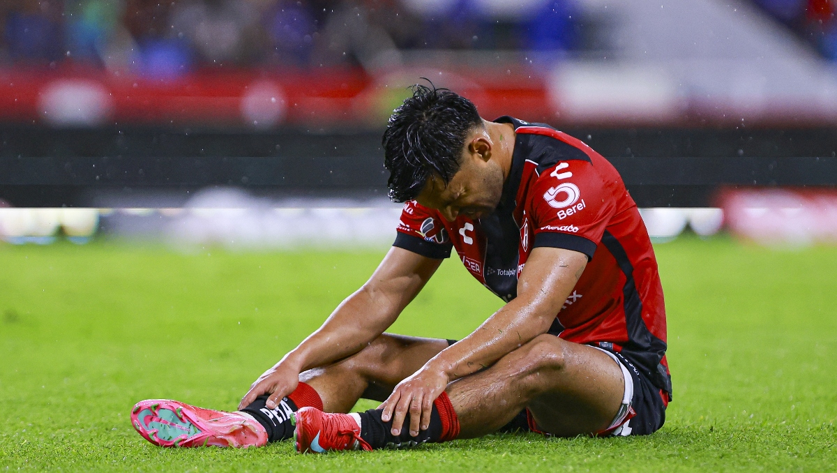 Aguirre ha sufrido un calvario con las lesiones en su paso con Atlas (Foto: MexSport)