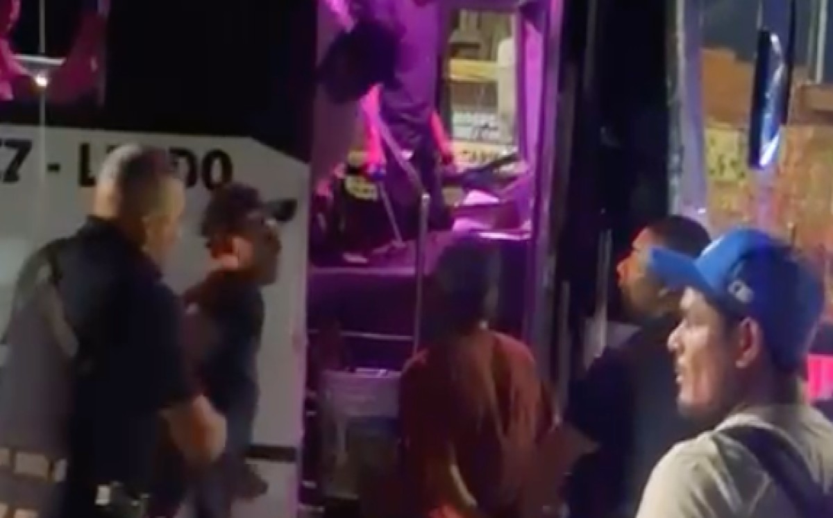 Los hombres quedaron detenidos por alterar el orden. l Especial