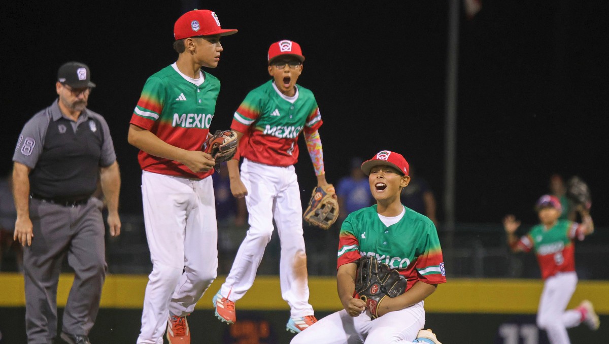 México deja tendido a Panamá y sigue en la Serie Mundial de Pequeñas Ligas (AP)
