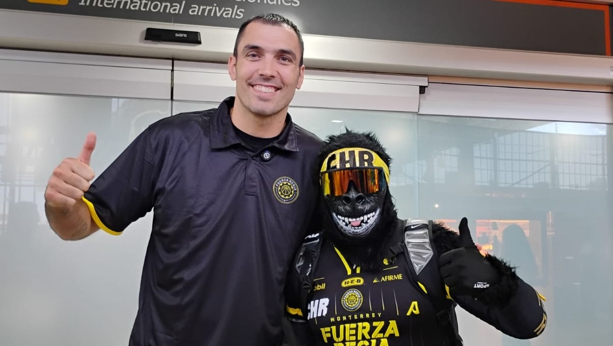 Pierre Oriola llega a Monterrey para reportar con Fuerza Regia (Martha Cedillo)