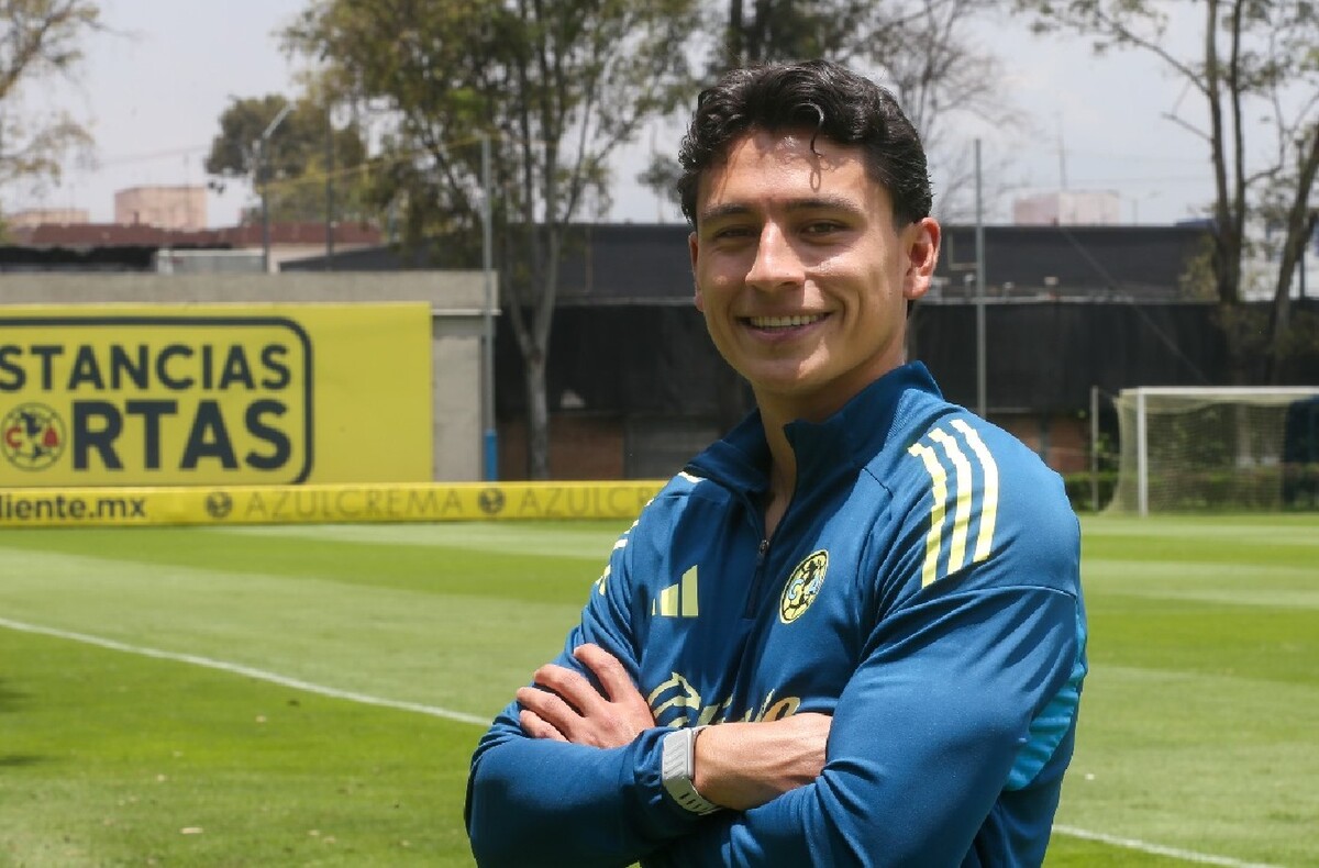 Ramón Juárez camina entre alta exigencia y la lucha por la titularidad en el América (Araceli López)