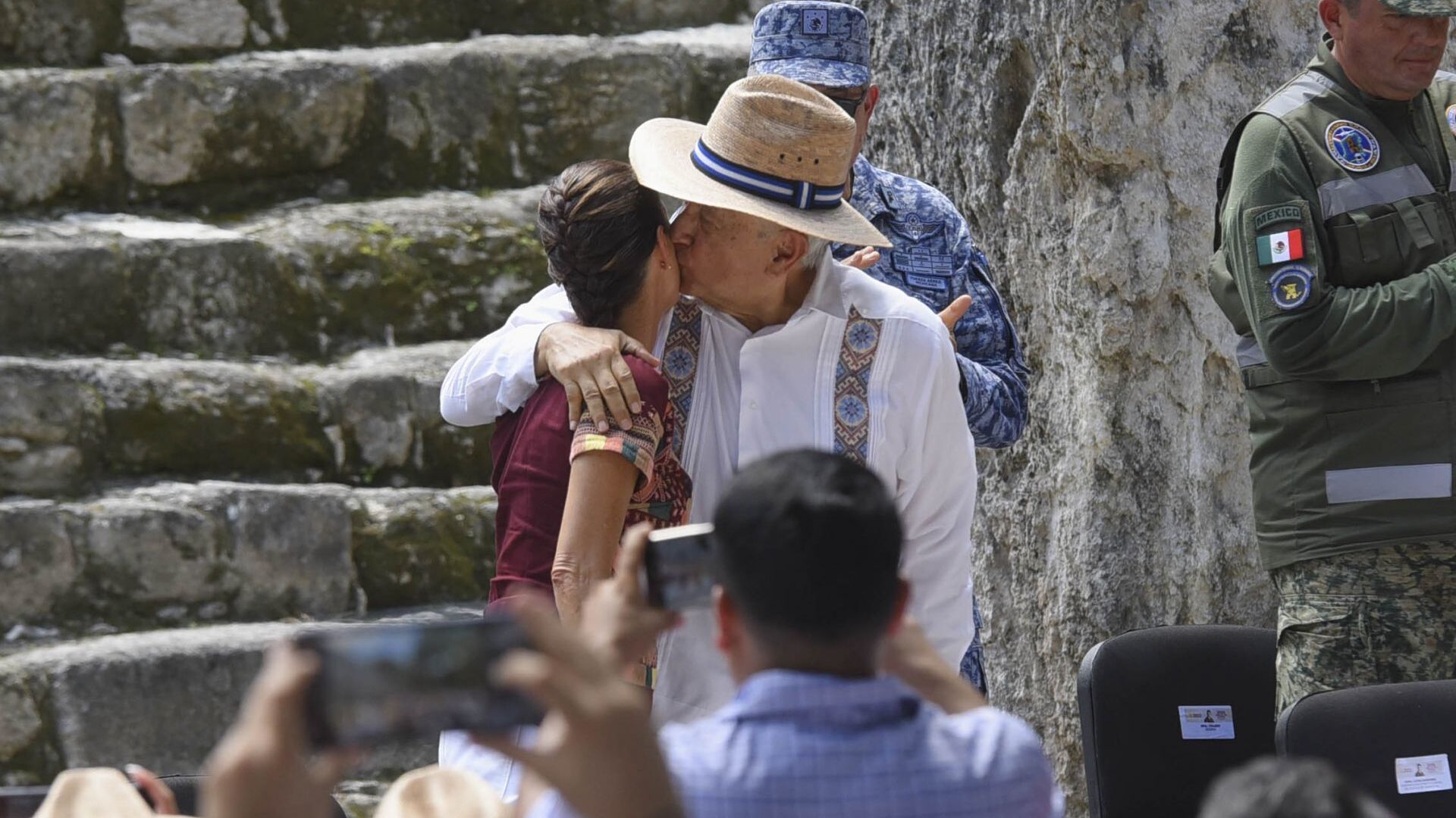 Sheinbaum sostiene que no habrá distanciamiento con AMLO