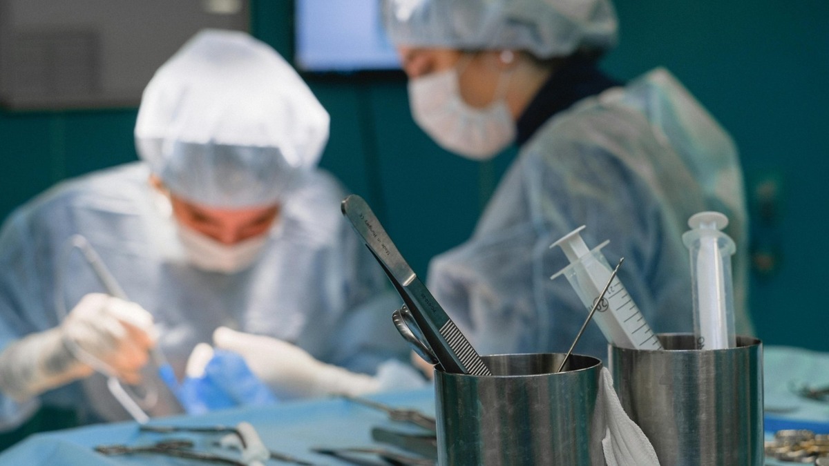 Alertan por 400 médicos sin cédula que realizan cirugías plásticas en Tamaulipas