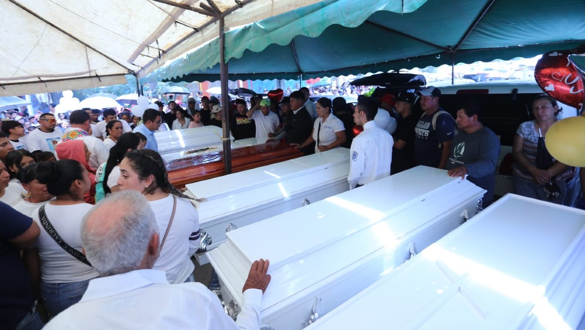 Funeral. (Foto: Especial)