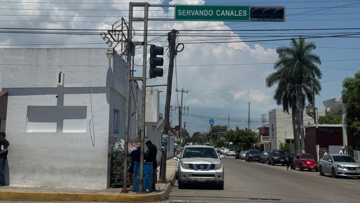 El Hospital Civil de Ciudad Madero esta sobre la calle Servando Canales. (Alberto Cano)