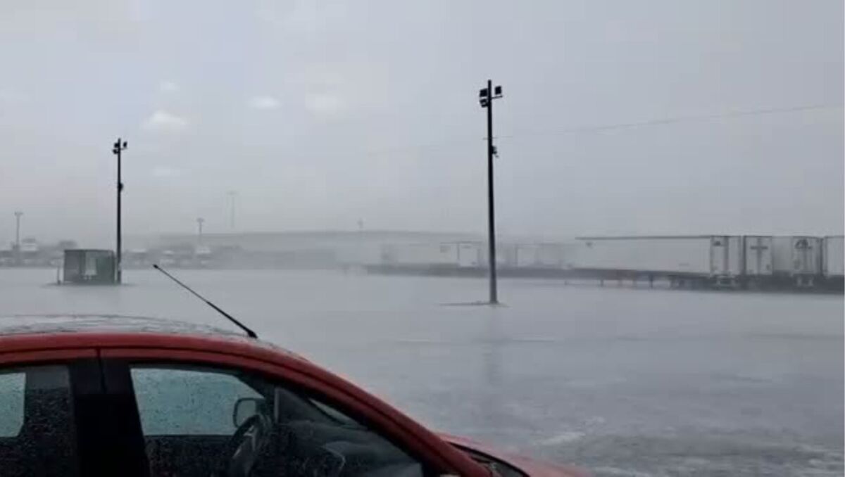 Las lluvias se han registrados fuera del área metropolitana. | Especial.