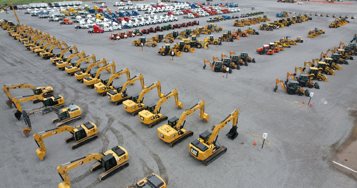 Más de mil lotes de maquinaria pesada e industrial fueron puestos a disposición en el evento digital. (Cortesía)