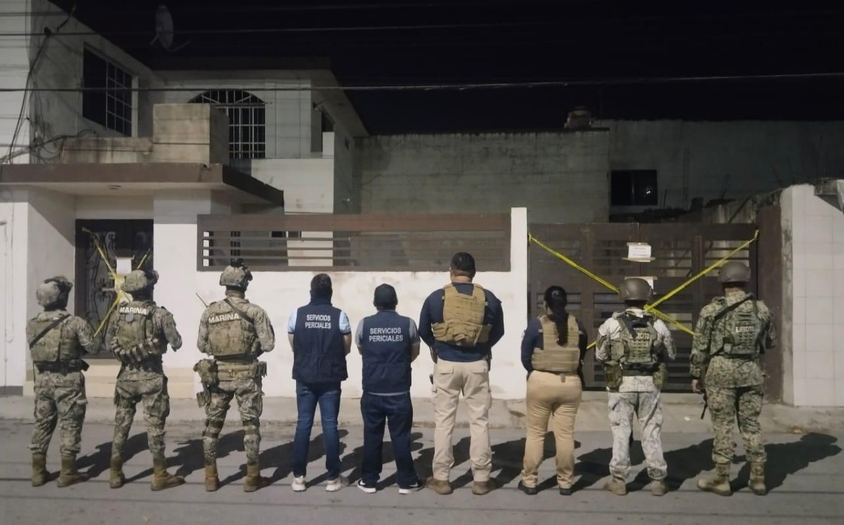 Peritos realizaron diversas diligencias en la colonia Lauro Aguirre en Tampico.
