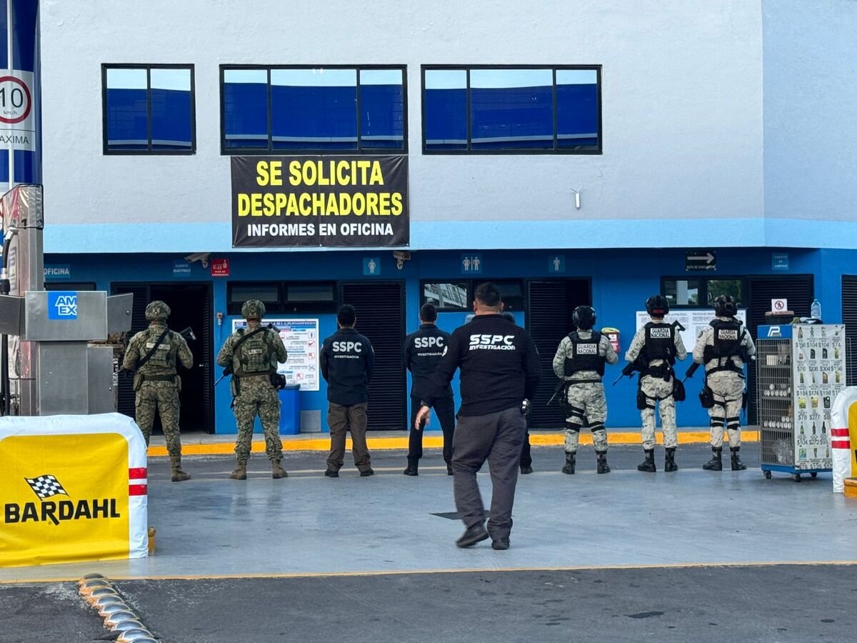 La gasolinera fue asegurada tras un operativo federal. (Usi Toledo)