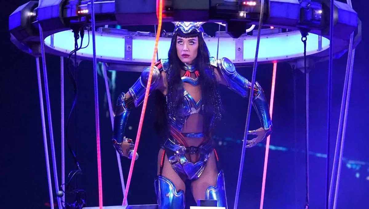 Katy Perry sufrió descarga eléctrica | Especial