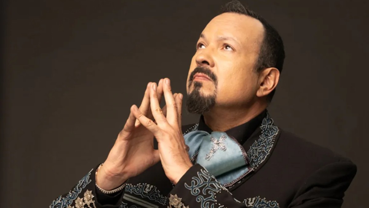 Pepe Aguilar en difícil momento; su "hijo consentido" está muy enfermo. | Foto: Pepe Aguilar