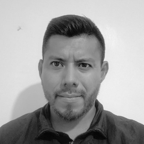 Álvaro Morales