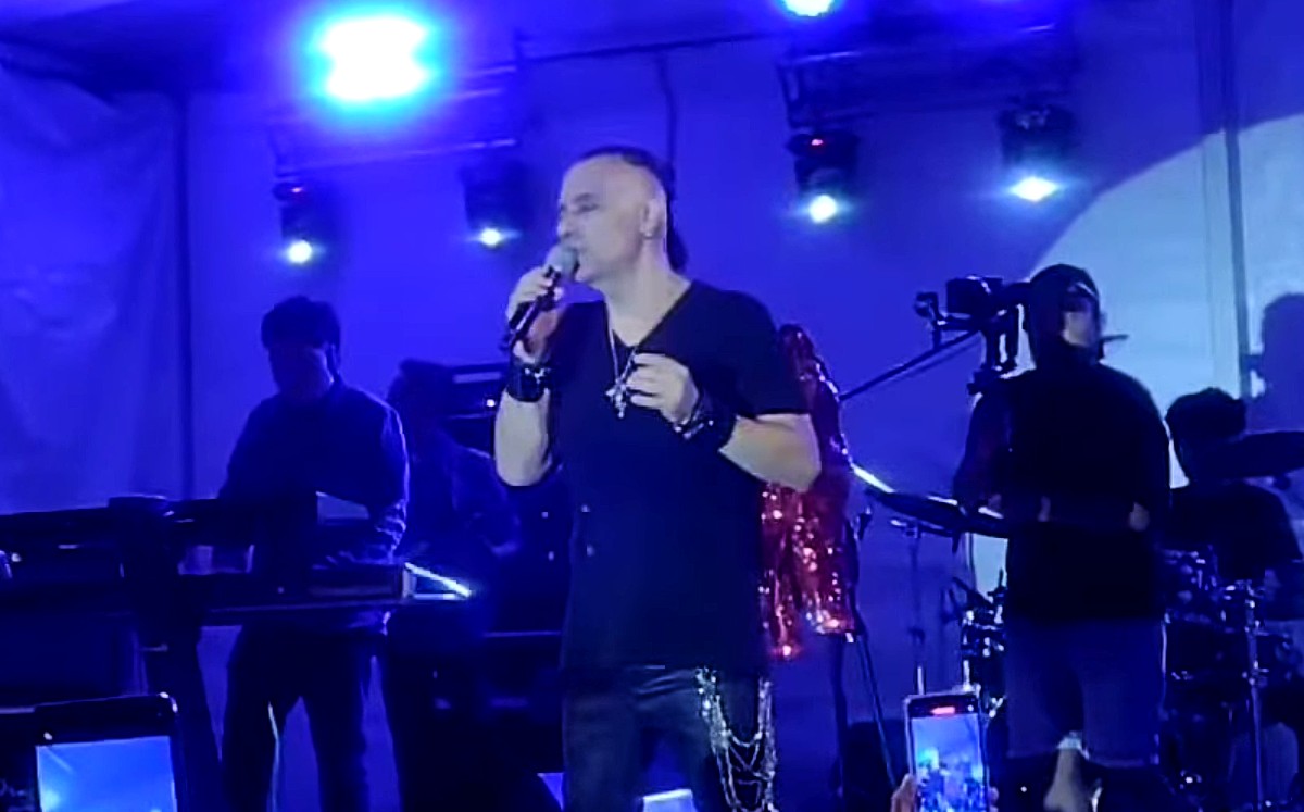Concierto de Xava Drago, vocalista de Coda en Tampico