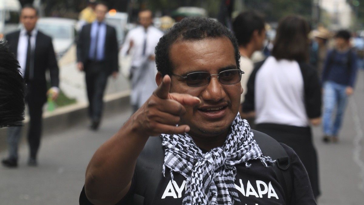 Aquí te contamos quién es Vidulfo Rosales, abogado que dejó el caso Ayotzinapa tras casi 11 años. | Archivo Cuartoscuro