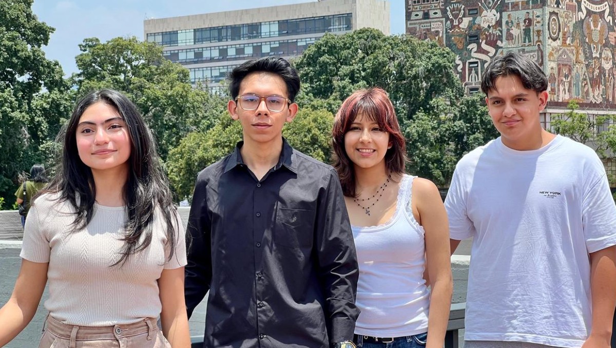 Cuatro de nueve aspirantes con puntaje perfecto (de izquierda a derecha, Camila Ramírez, José Martinez, Dania Bolaños y Hugo Hernández). | Especial