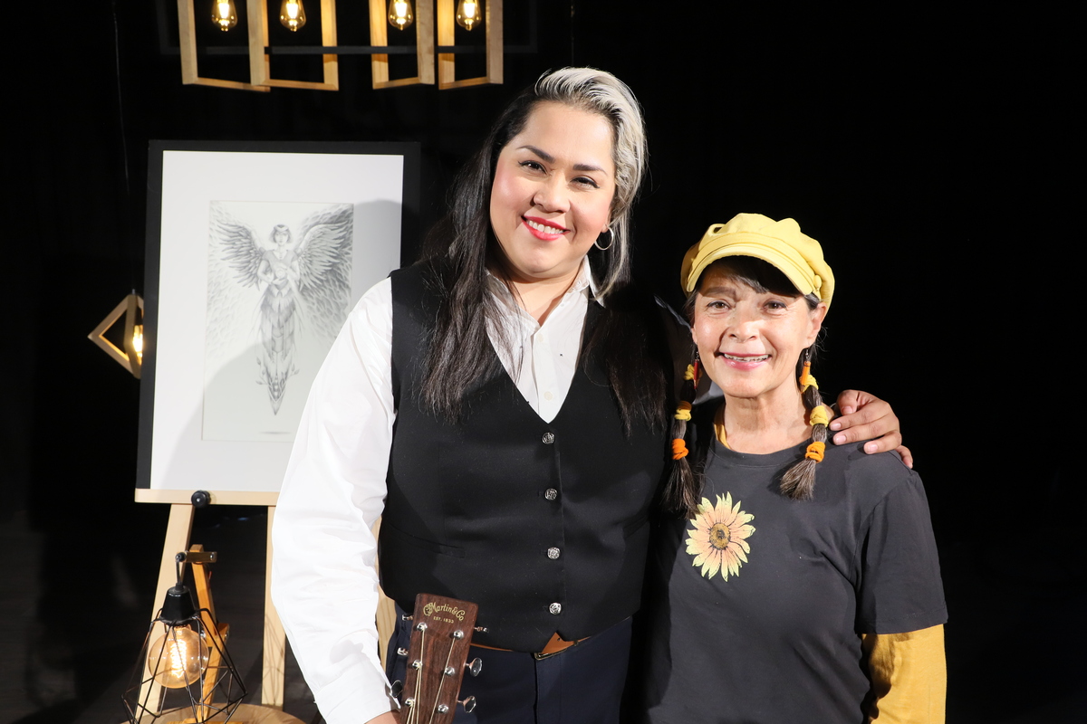 Vivir Quintana y Rocío Coffeen en "El Arte de la Canción II"
