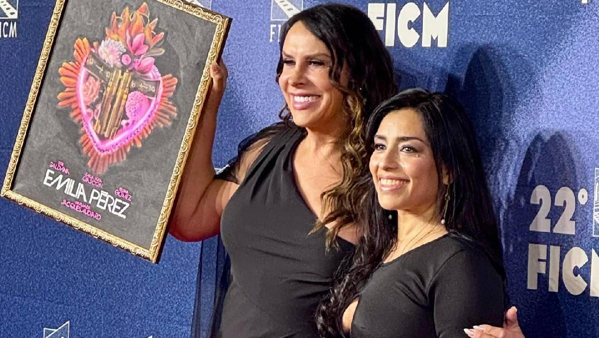 Adriana Paz habla de su relación con Karla Sofía Gascón | Especial