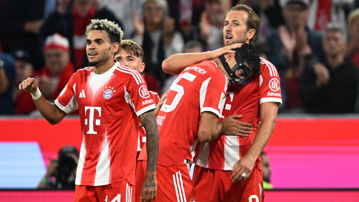 Harry Kane hizo triplete en el triunfo del Bayern Múnich sobre RB Leipzig (Reuters)