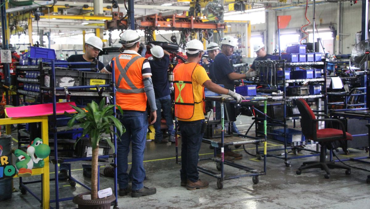 Manufacutra. Leonel Rocha