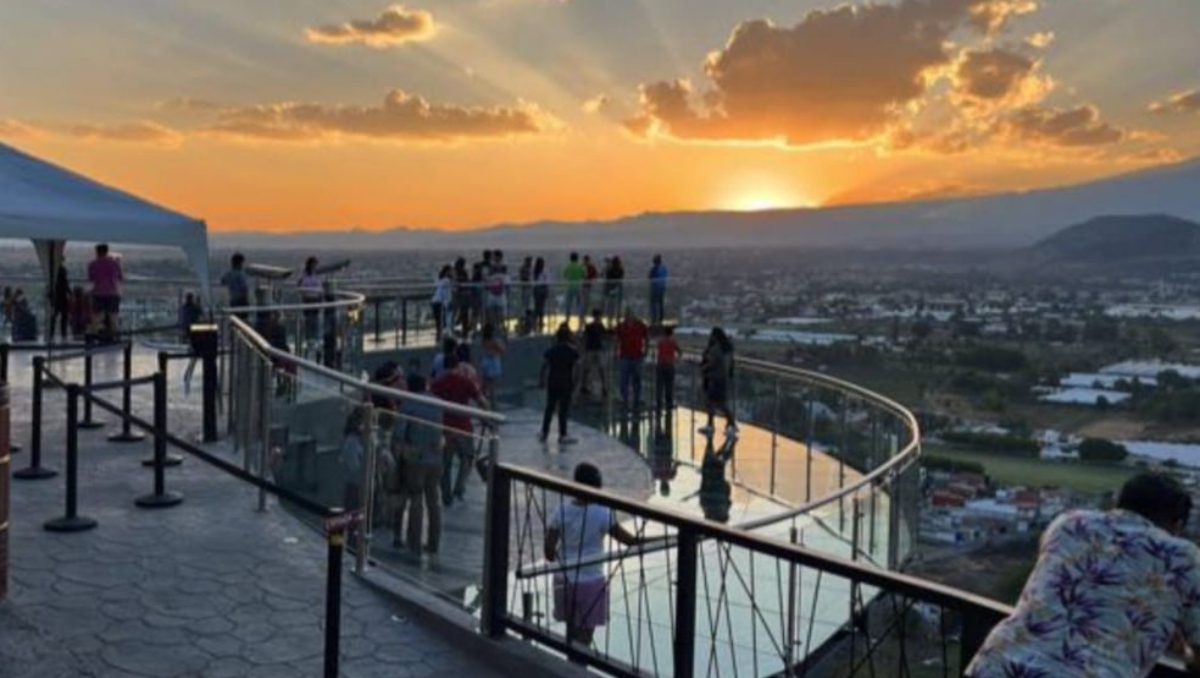 Mirador de cristal en Atlixco, Puebla, cumple su segundo aniversario | Especial