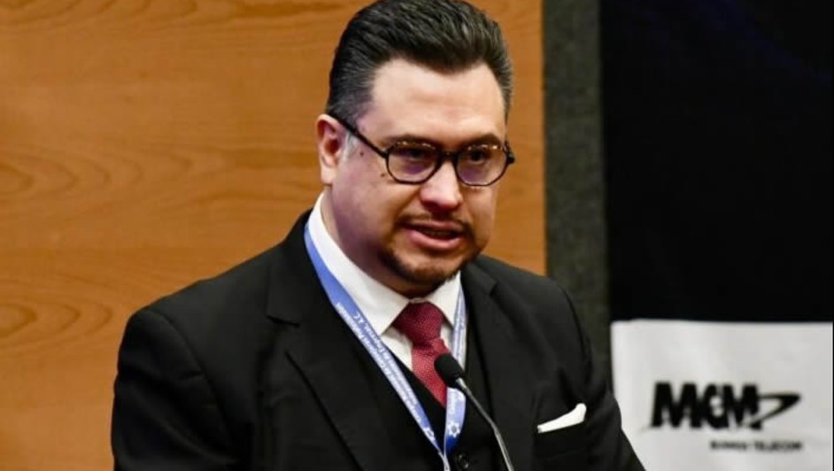 Ángel Cabrera Mendoza, desde la Subsecretaría de Egresos hasta ser el titular de CNBV  | Foto: Colegio Nacional De Consejeros Profesionales