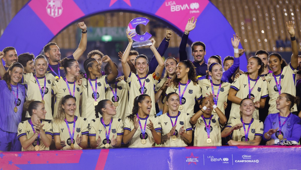 Barcelona le gana en penales a la Liga MX Femenil en el Duelo de Estrellas (EFE)