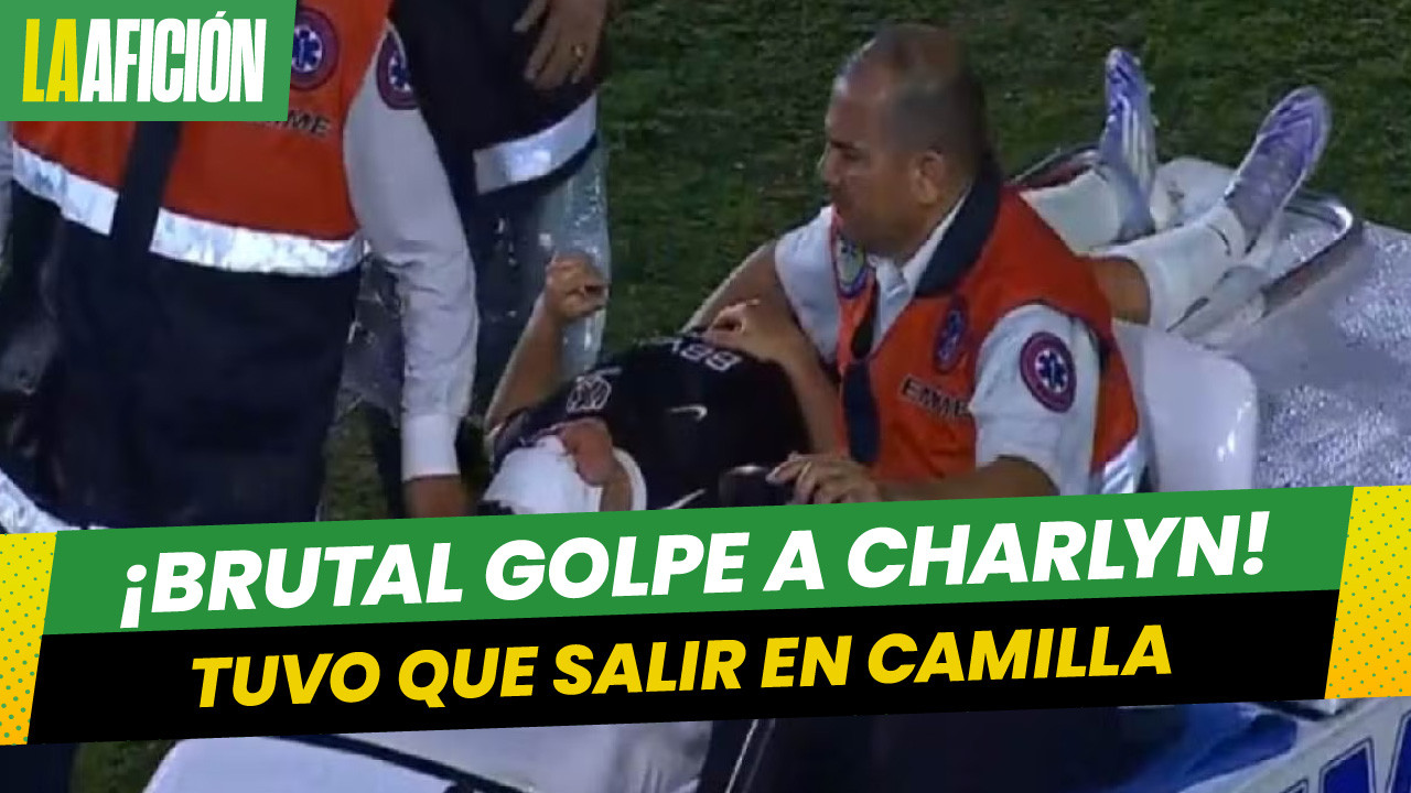 La brutal patada de Mapi León en el rostro de Charlyn Corral en el Duelo de Estrellas