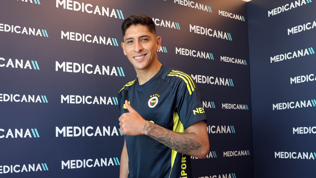 Fenerbahçe anuncia el fichaje del mexicano Edson Álvarez (X @Fenerbahce)