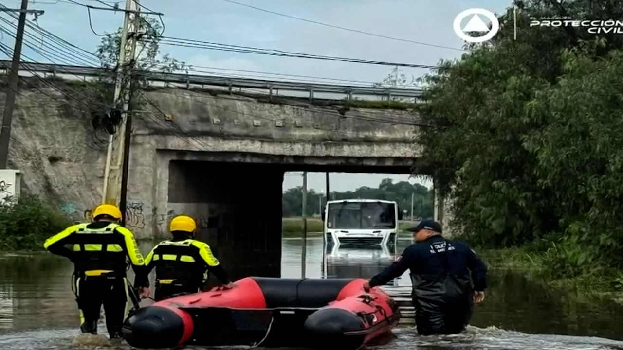 En Querétaro abren un centro de acopio tras fuertes lluvias