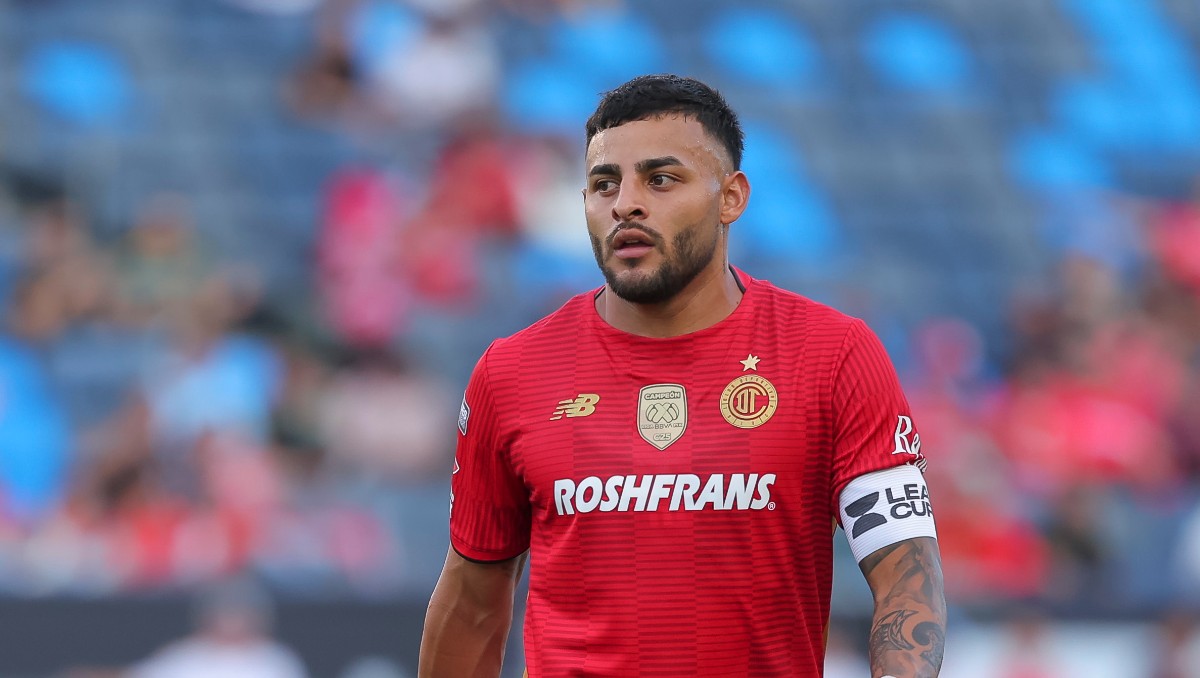 Toluca denuncia agresiones verbales a familia de Alexis Vega (Imago7)