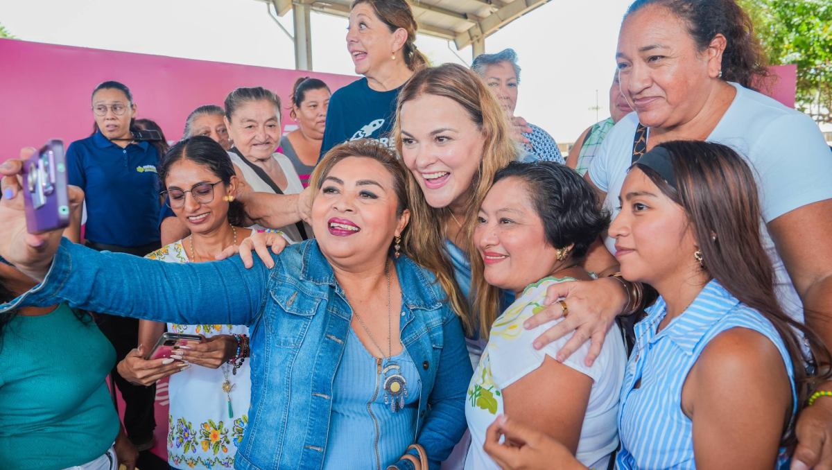 Cecilia Patrón Laviada arrancó las actividades de su Primer Informe de Trabajo como presidenta municipal. | Especial