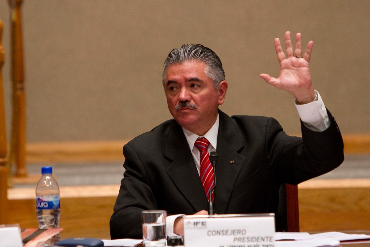 Temas tan importantes no pueden depender de un solo partido”, afirmó Leonardo Valdés. | Claudia Guadarrama- Archivo
