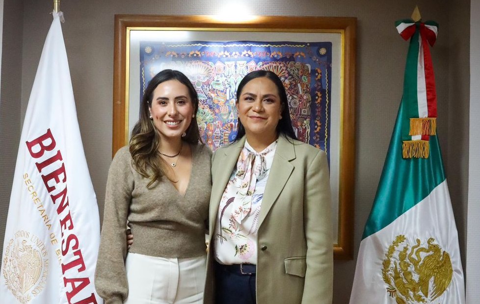 Cecilia Guadiana sostuvo una reunión de trabajo con la secretaria de Bienestar, Ariadna Montiel. (Cortesía)