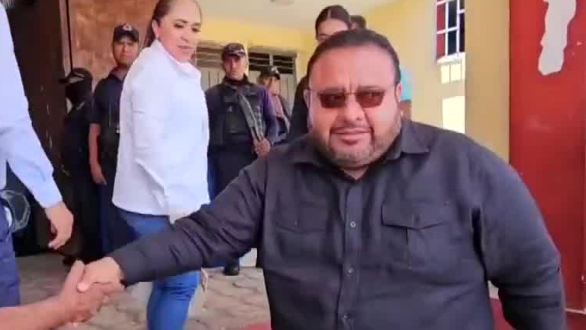 En Guerreo, el gobierno estatal entabla diálogo tras masacre de agentes policiales comunitarios