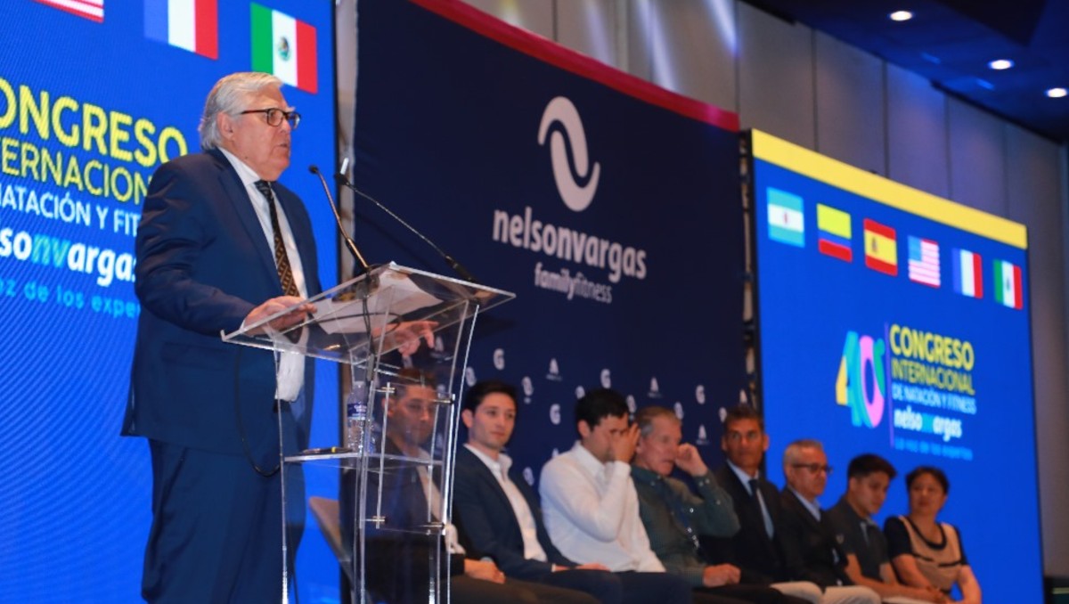 Nelson Vargas celebrará otro Congreso para perfeccionar el entrenamiento en la natación (Especial)