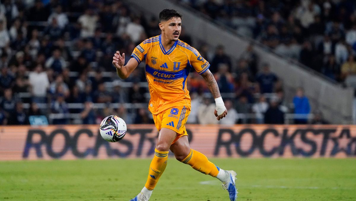 Santos de Brasil realiza oferta a Tigres por Rómulo Zwarg (Imago7)