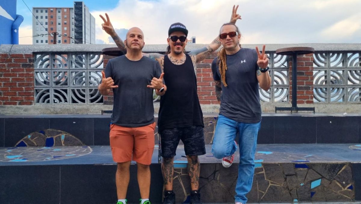 El show forma parte de su gira 'Más Alcohol Por Favor' | Especial