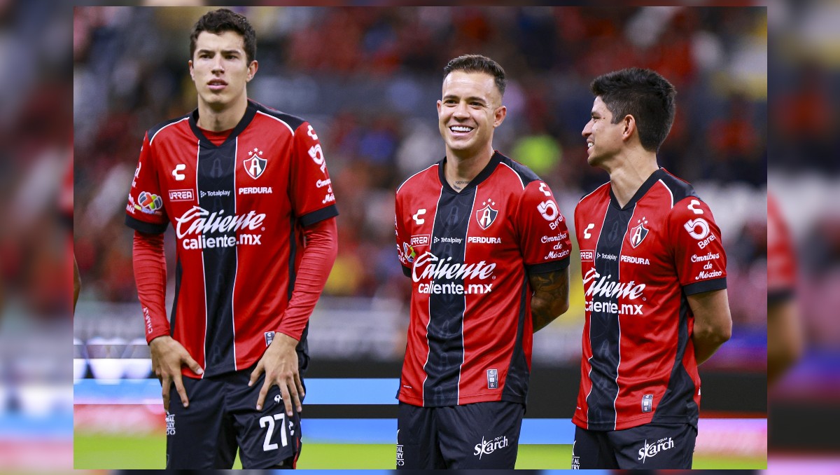 En Atlas múltiples situaciones han impedido consolidar la alineación de la defensa (Mexsport)