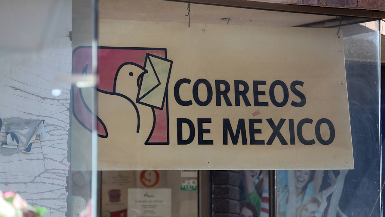 Correos de México interrumpe envíos a EU de manera temporal