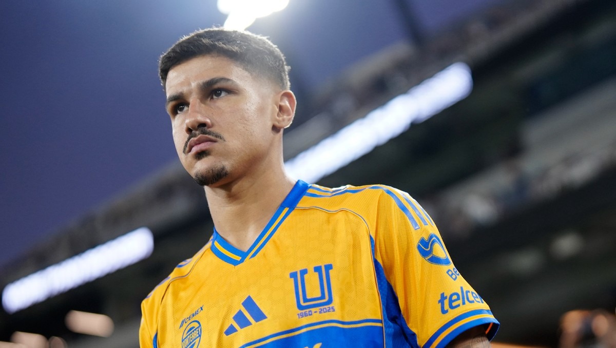 Santos insiste por Rómulo Zwarg, pero Tigres no planea dejarlo salir (Imago7)