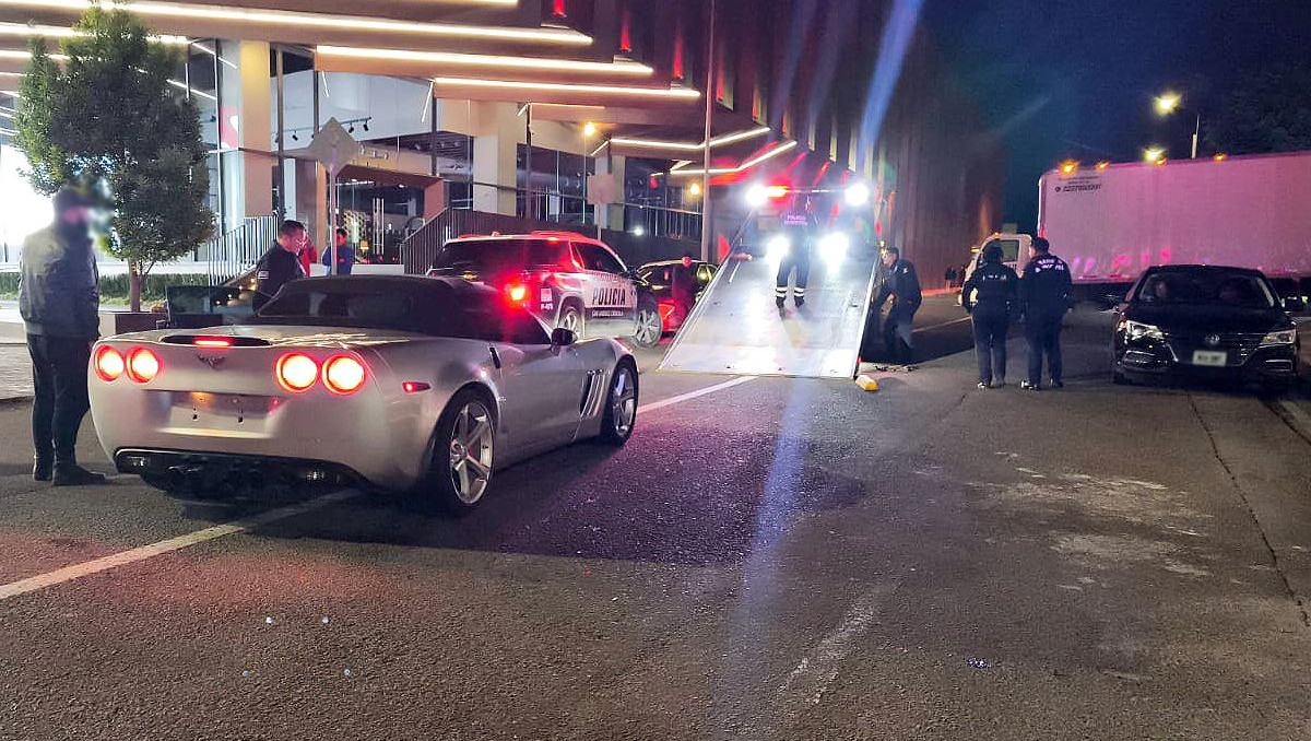 Aseguran autos por arrancones en San Andrés Cholula | Especial