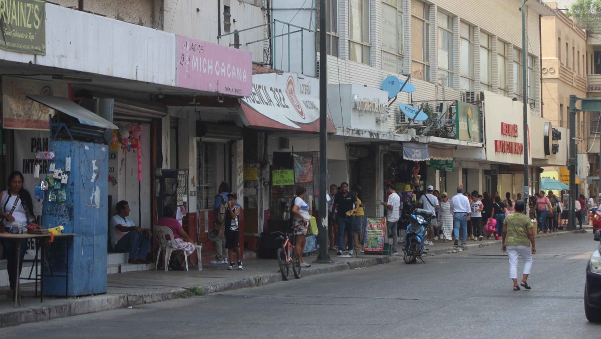 Comercios en Tampico. (Yazmín Sánchez)