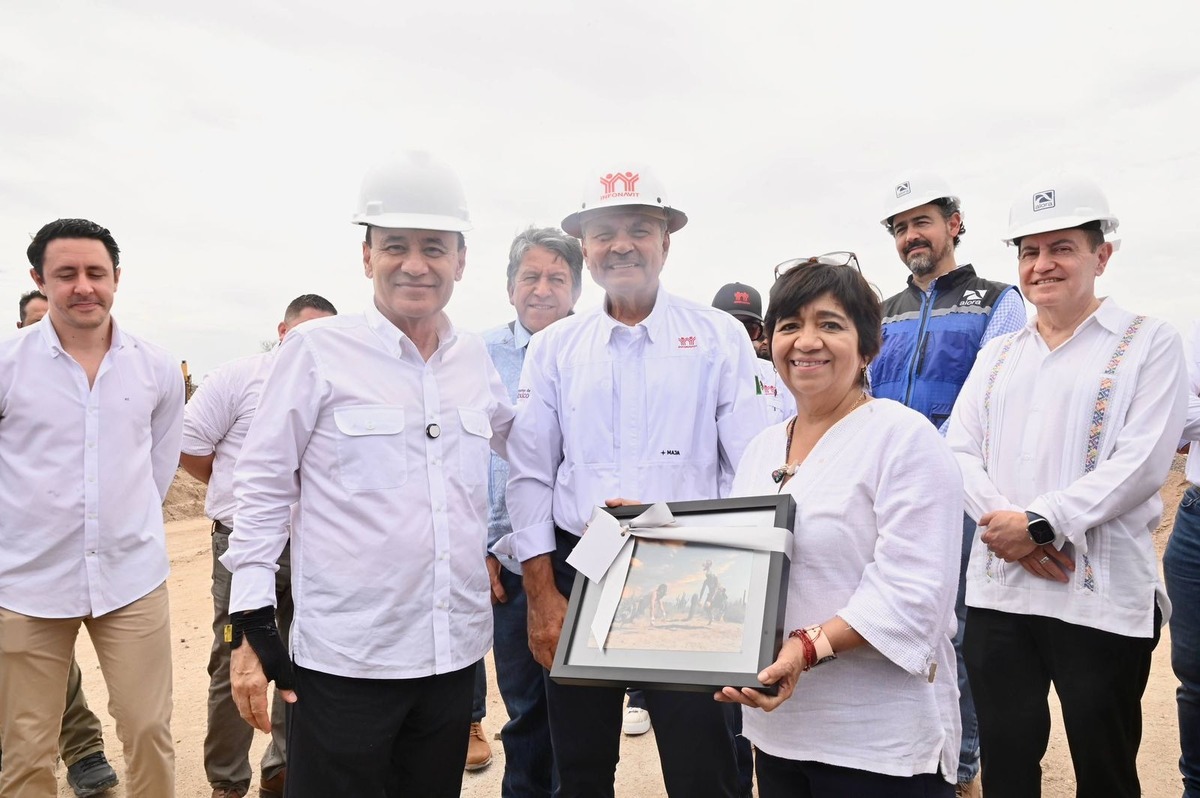 Durazo supervisa proyectos de vivienda junto a autoridades federales | Especial