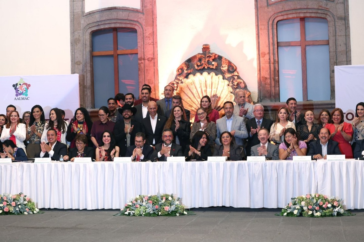 Gobierno de CdMx toma protesta de Coordinación Estatal de la Asociación de Autoridades Locales de México
