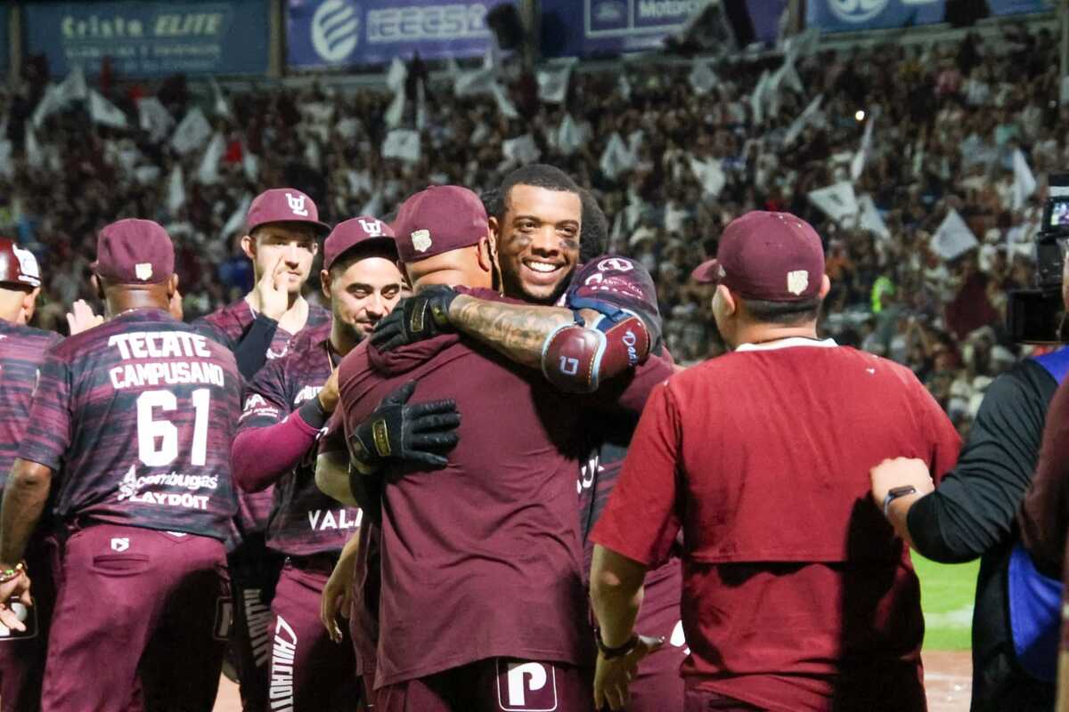 Jonrón de Clementina da triunfo 6-4 a Unión Laguna y fuerza séptimo juego.| Verónica Rivera