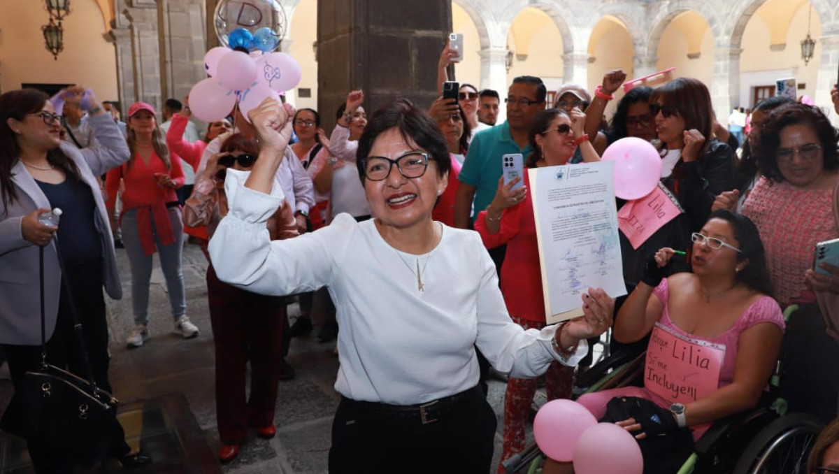 Lilia Cedillo se registró para la reelección a la BUAP | Melanie Torres