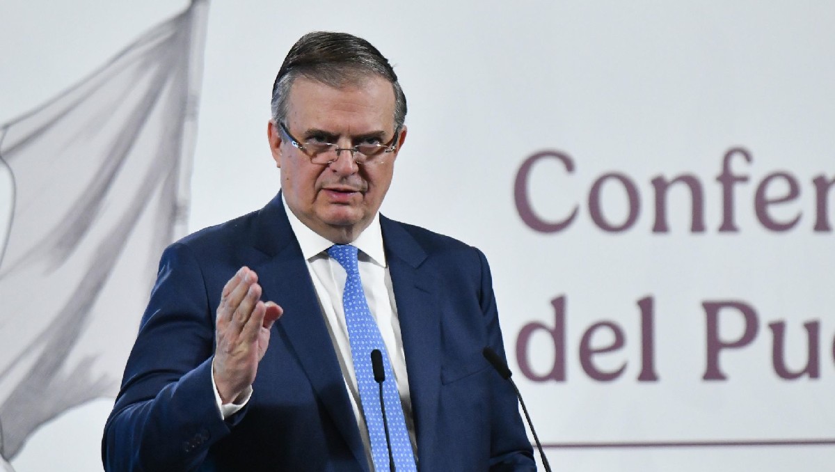 Marcelo Ebrard, titular de Economía, habla sobre la industria del calzado en México. Foto: Cuartoscuro