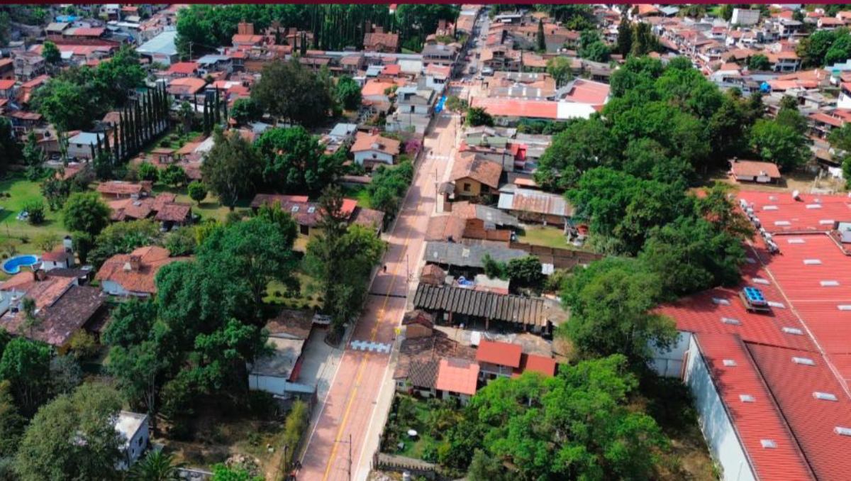 Valle del Bravo se ha visto beneficiado con las acciones de la alcaldesa, como con la rehabilitación de la Av. Toluca. | Especial